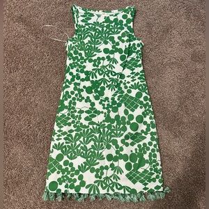Trina Turk vibrant green white tasseled/fringe hem 60s vibe shift sz6